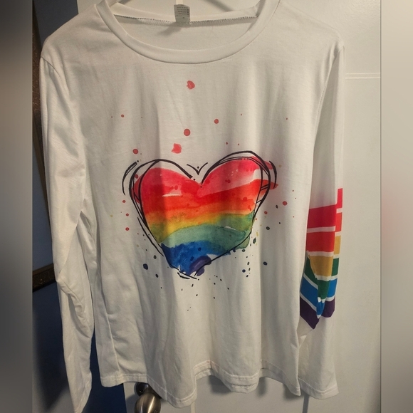 Brokedown Clothing Boutique Tops - New! Valentines top Long Sleeve Heart Large